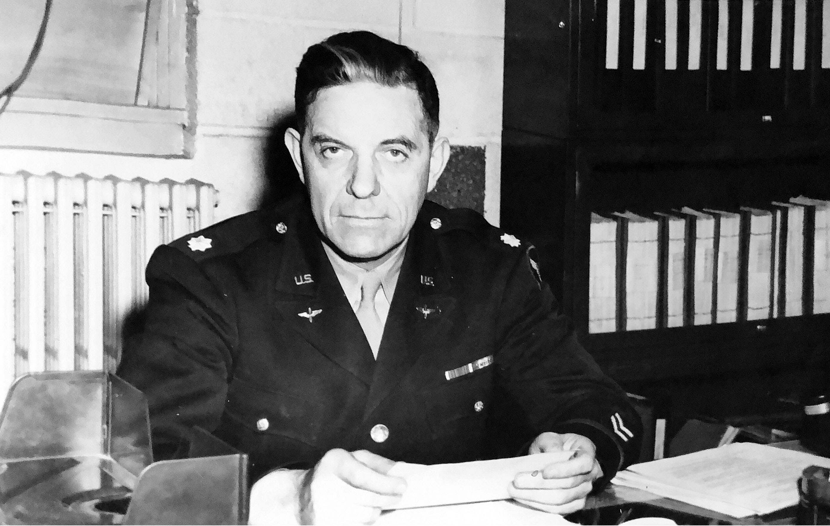 Lieutenant Byington Ford in U.S. Army uniform